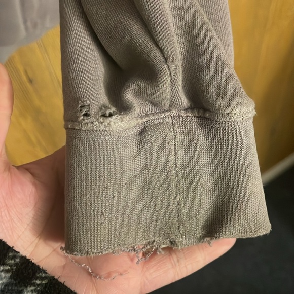 RVCA Hoodie - Picture 7 of 8